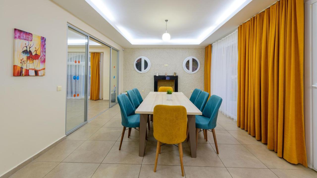 Musa - 5 Bedroom Holiday Villa In Hisaronu Фетие Екстериор снимка